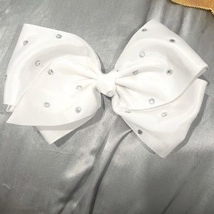 White rhinestone hair bow